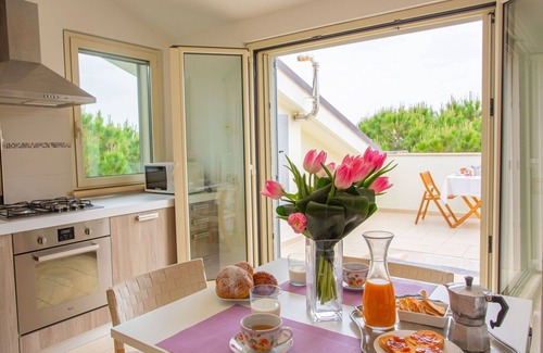 Foggetta Apartment | Lovely apartment for 10 people with A/C, WIFI, TV, patio, pets allowed, panoramic view and parking