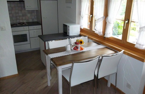 Habkern Apartment | Lovely apartment for 3 guests with WIFI, TV and pets allowed
