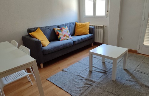 Cobena Apartment | Lovely apartment for 3 people in the north of Madrid