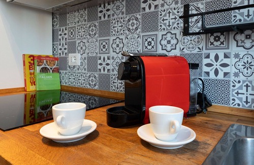 Pavia Apartment | Lovely apartment for 3 guests with WIFI, A/C, TV, terrace, pets allowed and panoramic view
