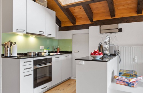 Graechen Apartment | Lovely apartment for 4 guests with WIFI, TV, balcony, panoramic view and parking