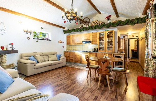 Isola Apartment | Lovely apartment for 4 guests with WIFI, TV, terrace and pets allowed