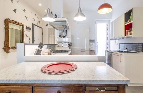 Ticinese Apartment | Lovely apartment for 4 guests with WIFI, A/C, TV, balcony and parking