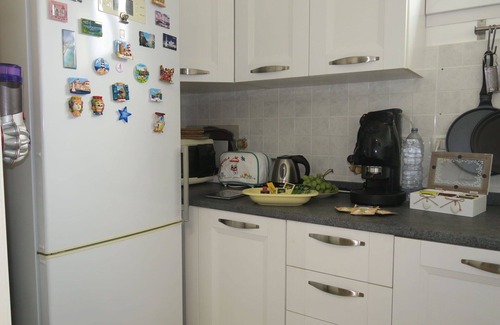 Savena Apartment | Lovely apartment for 4 people with WIFI, A/C, TV, balcony and parking