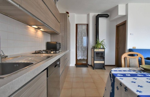 Civo Apartment | Lovely apartment for 4 guests with WIFI, TV, terrace, pets allowed and parking
