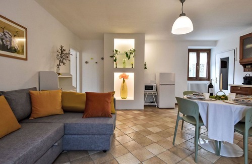 Civo Apartment | Lovely apartment for 4 guests with WIFI, TV, balcony and pets allowed