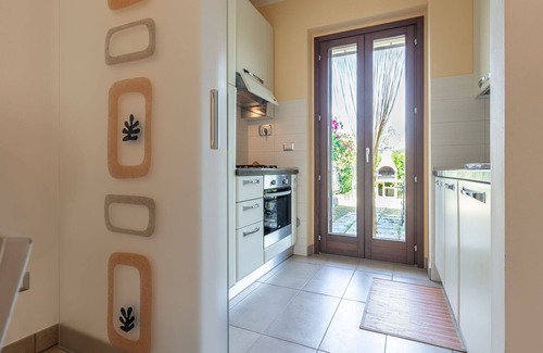 Loreto Apartment | Lovely apartment for 4 guests with WIFI, TV, patio and parking, close to Porto Recanati