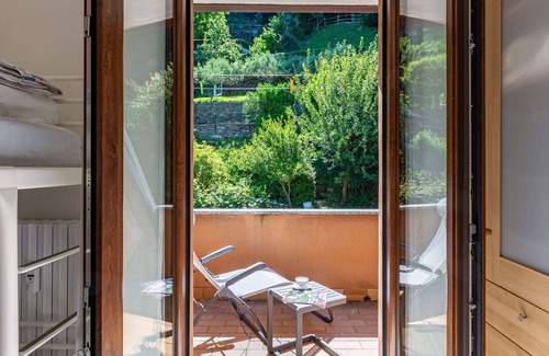 Dorio Apartment | Lovely apartment for 4 people with WIFI, A/C, TV, balcony and panoramic view