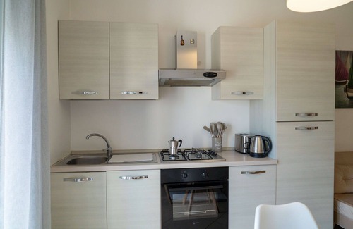 Silvi Marina Apartment | Lovely apartment for 4 people with A/C, pool, WIFI, TV, terrace, pets allowed and parking