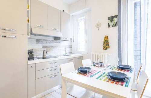 Segnano Apartment | Lovely apartment for 5 people with A/C, WIFI, TV, balcony and parking