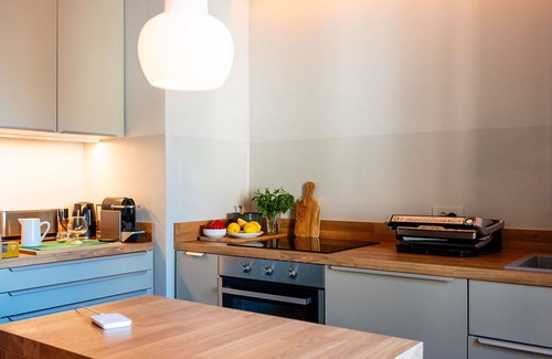 Oneglia Apartment | Lovely apartment for 5 guests with WIFI, A/C, TV, terrace and parking