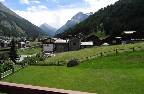 Saas-Balen Apartment | Lovely apartment for 5 people with WIFI, TV and balcony