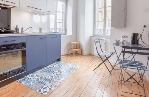 Cancale Apartment | Lovely apartment for 6 guests with WIFI, TV and terrace