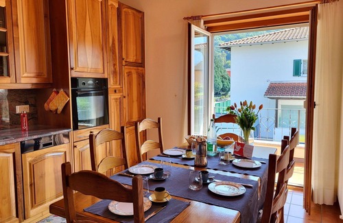 Monteceneri Apartment | Lovely apartment for 5 people with A/C, WIFI, TV, balcony, panoramic view and parking