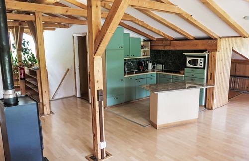 Savognin Apartment | Lovely apartment for 7 guests with balcony, panoramic view and parking