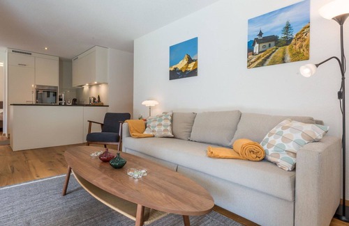Saas-Balen Apartment | Lovely apartment for 7 guests with WIFI, TV, balcony and pets allowed