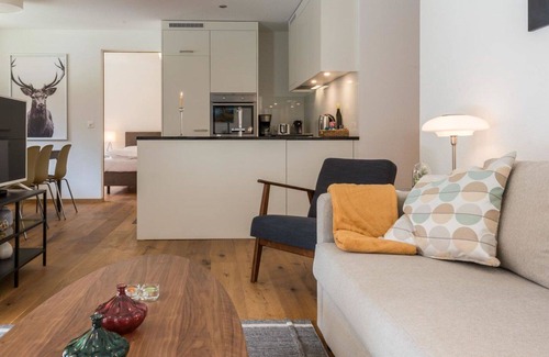 Saas-Balen Apartment | Lovely apartment for 7 guests with WIFI, TV, balcony and pets allowed