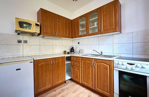 Liberec Apartment | Lovely apartment for 4 people with WIFI, TV, terrace and parking