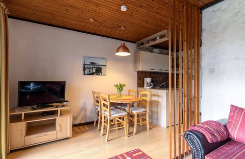 Friedrichskoog Apartment | Lovely apartment for 4 people with WIFI, TV and terrace