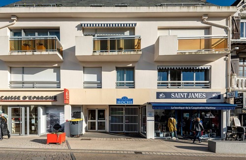Morbihan Apartment | Lovely apartment for 2 people with WIFI, TV, pets allowed and parking