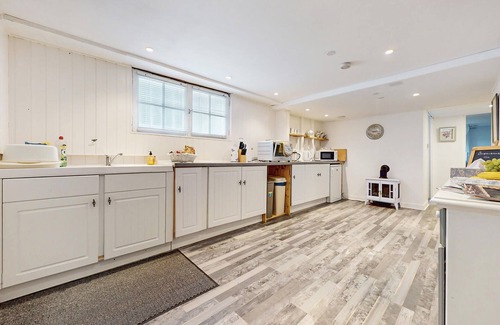 Magnac-Laval Apartment | Lovely apartment in Magnac laval