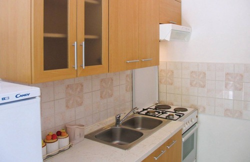Bosana Apartment | Lovely apartment in Bosana with WiFi
