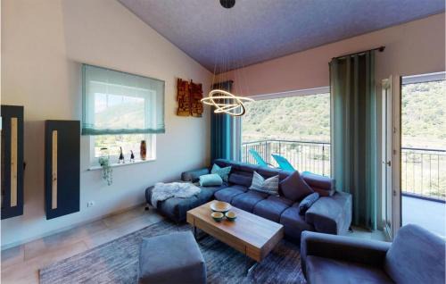 Kurrenberg Apartment | Lovely Apartment In Burgen With Wifi