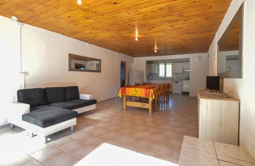 Cervione Apartment | Lovely apartment in Cervione