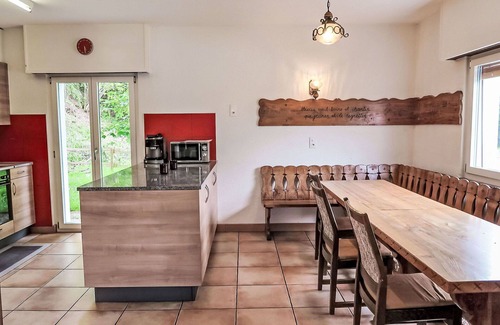 Mayens-de-Riddes House | Lovely apartment in villa for 8 people with WIFI, balcony, panoramic view and parking