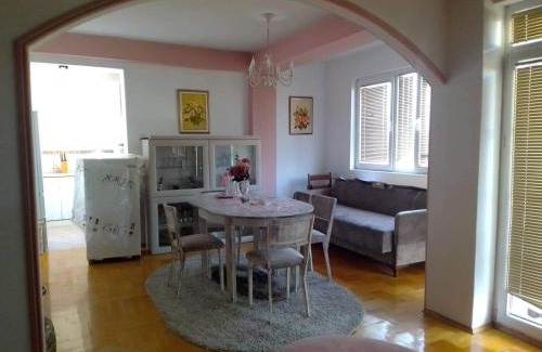 Titov Veles Apartment | Lovely apartment in district Aerodrom In Skopje