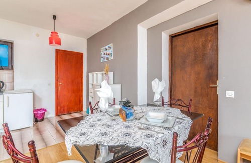Stara Baska Apartment | Lovely apartment in Stara Baska