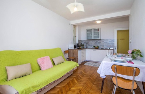 Icici Apartment | Lovely apartment in Icici with WiFi
