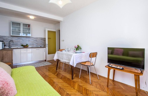 Icici Apartment | Lovely apartment in Icici with WiFi