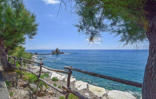 Ghiaia Apartment | Lovely Apartment In Deiva Marina