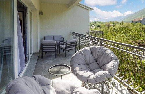 Kucice Apartment | Lovely apartment in Kucice with WiFi