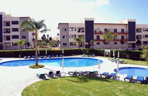 Albardeira Apartment | LOVELY APARTMENT in LAGOS, with Pool, ideal Families, close Marina & Beach !