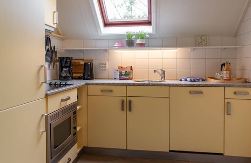 Municipality of Dalfsen House | Lovely apartment in villa for 6 people with WIFI, pool, TV, terrace and parking