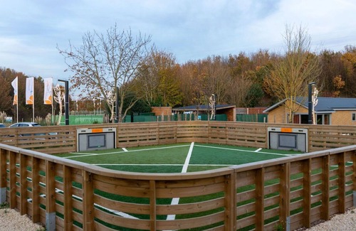 Linden House | Lovely apartment in villa for 4 guests with WIFI, TV, terrace and parking