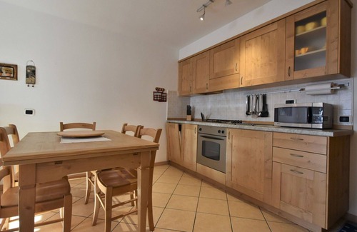 Campodolcino Apartment | Lovely apartment for 4 guests with WIFI, TV, terrace, pets allowed and parking
