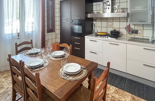 Collesalvetti Apartment | Lovely apartment in Collesalvetti