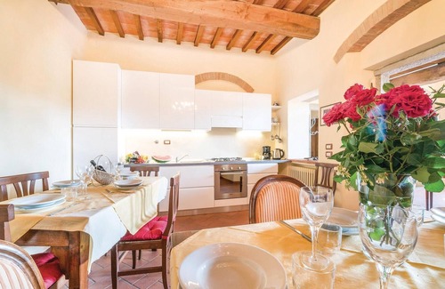 Le Piazze Apartment | Lovely apartment in Frassineto -AR-