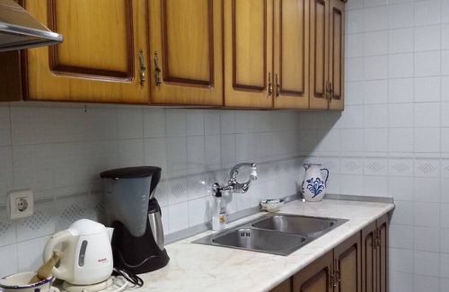Beiro Apartment | Lovely apartment just a stone's throw from Granada's historic Albaicin district