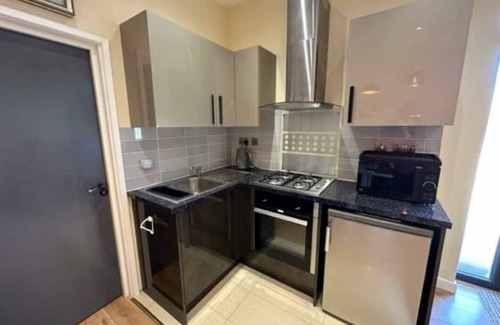Reigate Apartment | Lovely Apartment Near Gatwick Airport