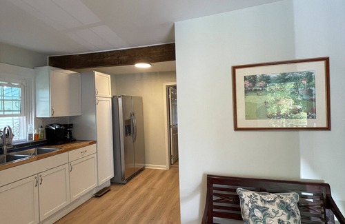Staunton Apartment | Lovely Apartment on theHill