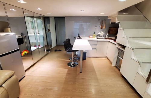 Xinyi Apartment | Lovely Apartment with City View(5mins to MRT)