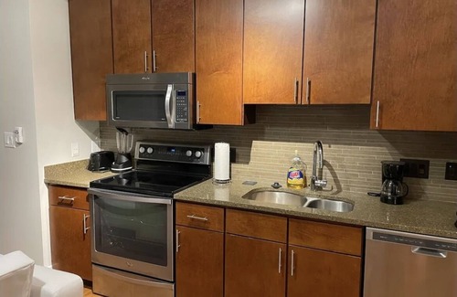 The Galleria Condo | Lovely apartment with beautiful view and sunset