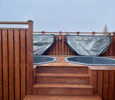 Oddeyrin Apartment | Lovely apartment with hot tub access