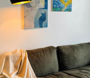 Charonne Apartment | Lovely Appartement-2rooms-6p sunshine-quiet-subway