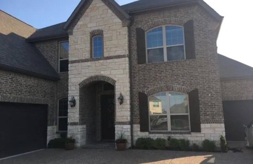 Trophy Club Cottage | Lovely Attached Apartment in the Suburbs!