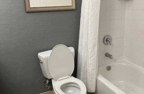 Durham Bed & Breakfast | Lovely B&B with Amenities in Bull City